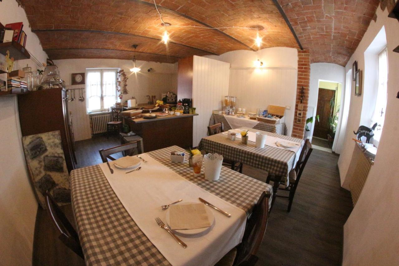 디아노 달바 Poggio Dei Farinetti B&B 외부 사진