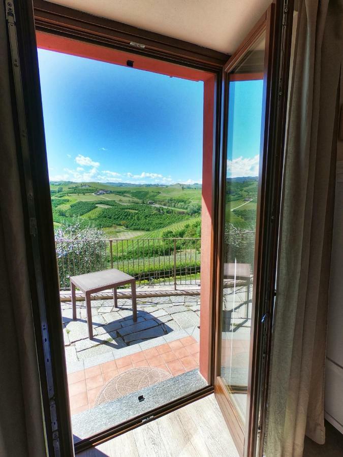 디아노 달바 Poggio Dei Farinetti B&B 외부 사진