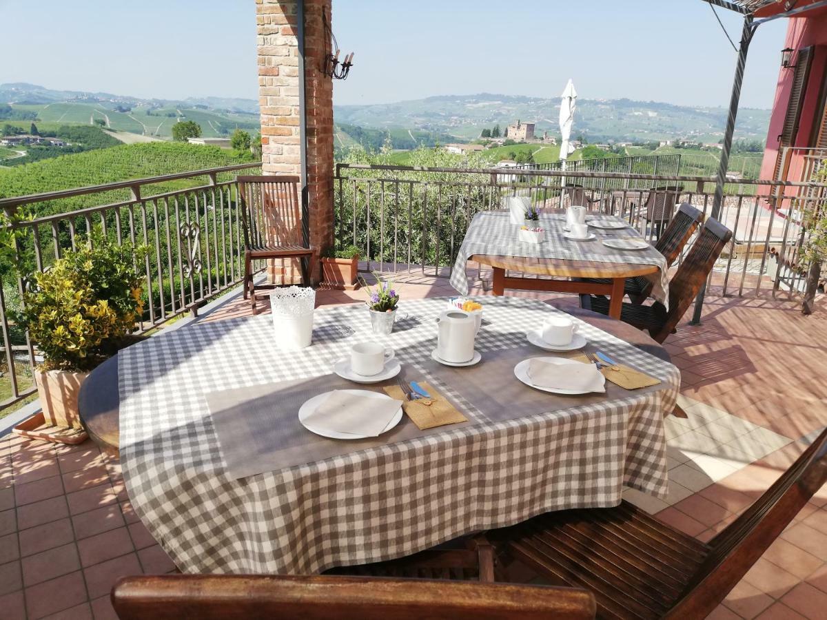 디아노 달바 Poggio Dei Farinetti B&B 외부 사진